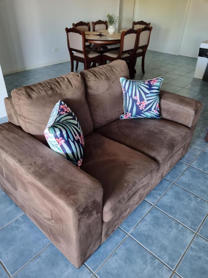 Blk Stays Guest House Deluxe Units Morayfield エクステリア 写真