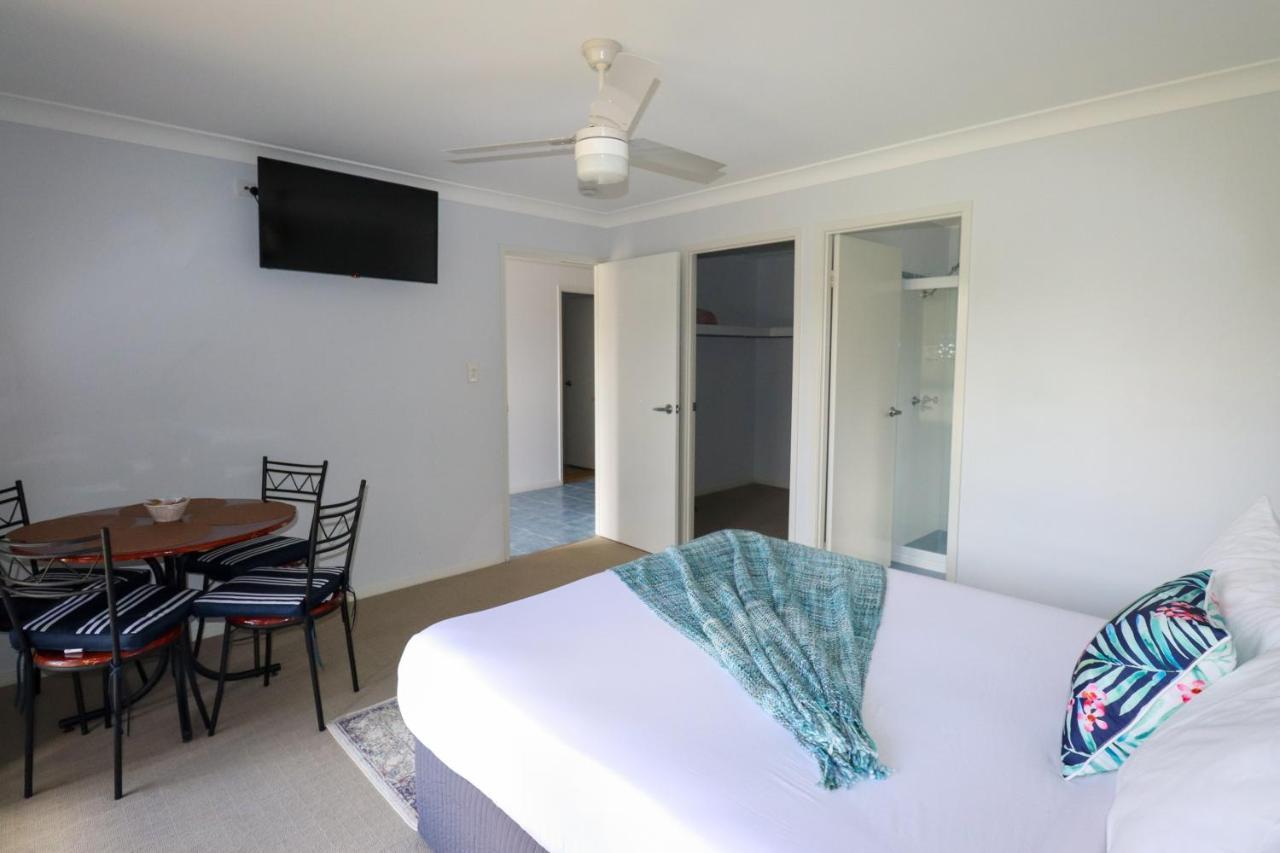 Blk Stays Guest House Deluxe Units Morayfield エクステリア 写真
